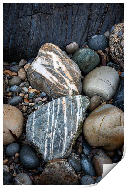 Colours in the rocks on a Pembrokeshire beach Print by Andrew Kearton