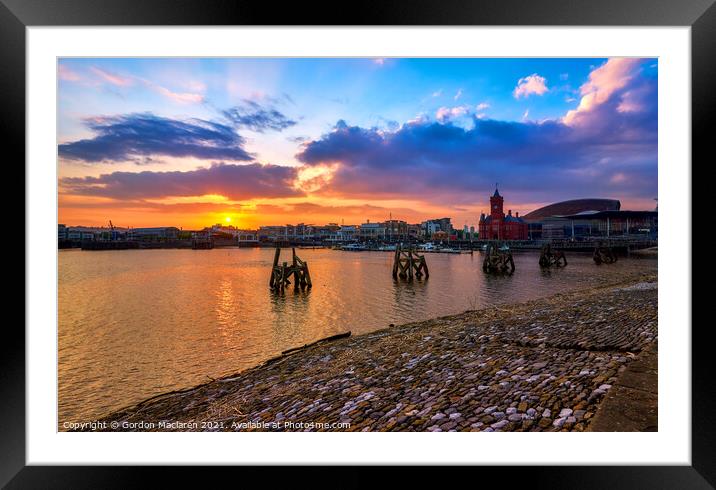 Awesome Sunset over Cardiff Bay  Framed Mounted Print by Gordon Maclaren
