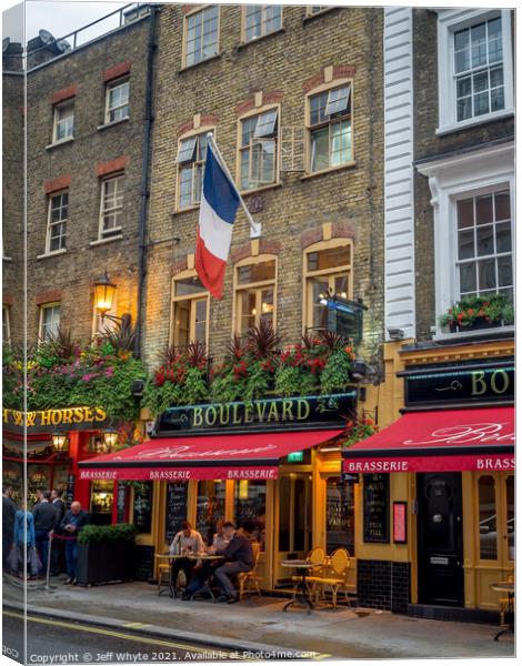 London pubs Canvas Print by Jeff Whyte
