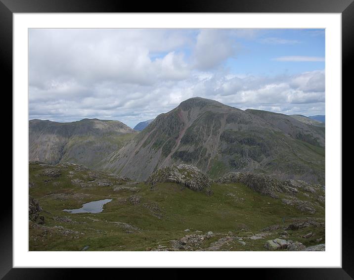 Great Gable Framed Mounted Print by Dave Parkin