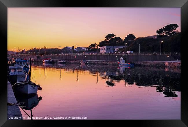 Sunset over Hayle Harbour, Cornwall, England Framed Print by Rika Hodgson