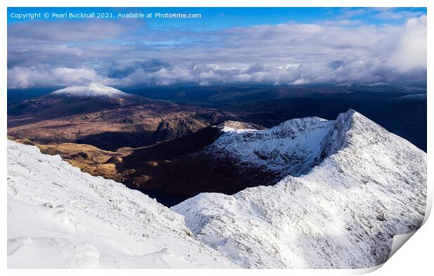 Winter Snow on Y Lliwedd Mountain in Snowdonia Print by Pearl Bucknall