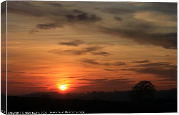 Winter sunset. Canvas Print by Glyn Evans