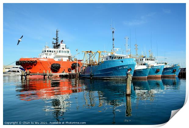 Fishing boats at harbour with the reflection on water in Fremantle, WA, Australia Print by Chun Ju Wu