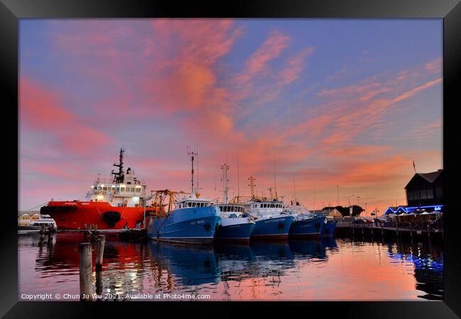 Sunset view of Fremantle with boats and reflection on water, WA, Australia Framed Print by Chun Ju Wu