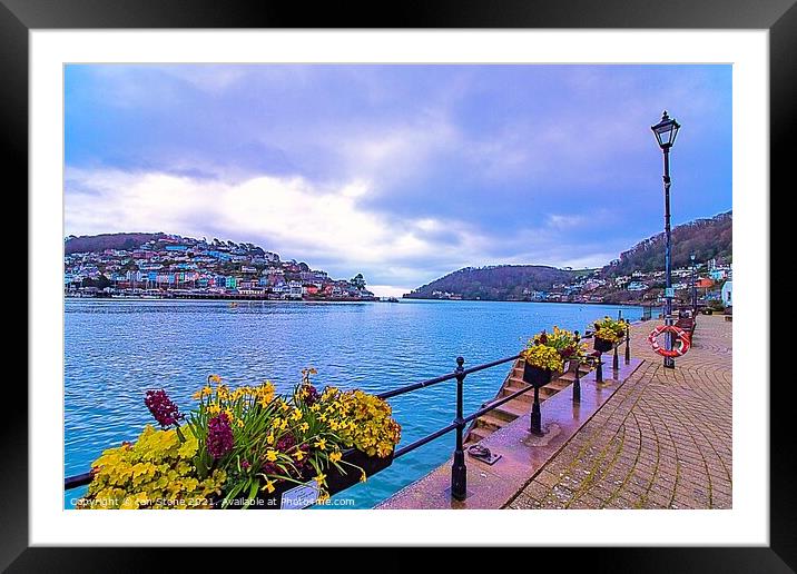 Spring in Dartmouth  Framed Mounted Print by Ian Stone