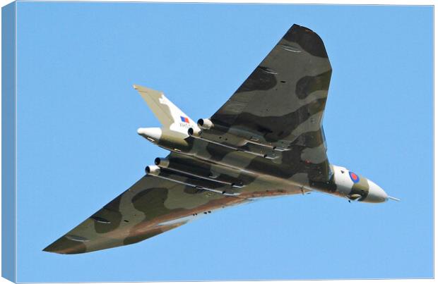 Avro Vulcan B2 bomber, Spirit of Great Britain Canvas Print by Allan Durward Photography