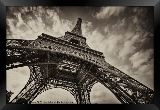 La Tour Eiffel Framed Print by Rob Hawkins