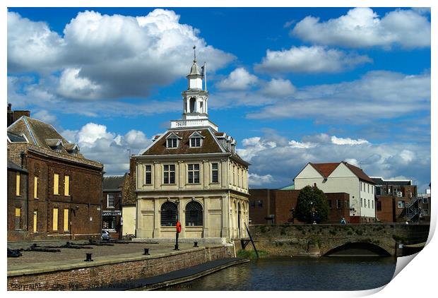 Customs House in Kings Lynn Print by Clive Wells