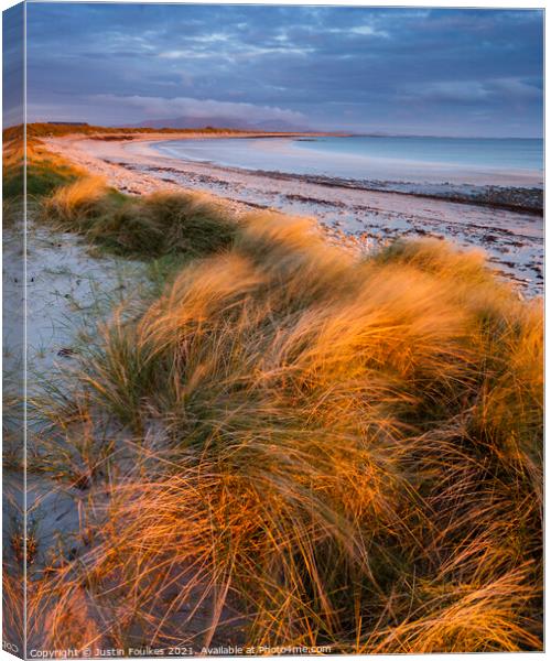  Liniclate, Benbecula, Outer Hebrides Canvas Print by Justin Foulkes
