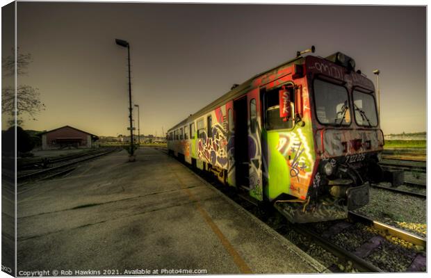 Pula Graffiti train  Canvas Print by Rob Hawkins