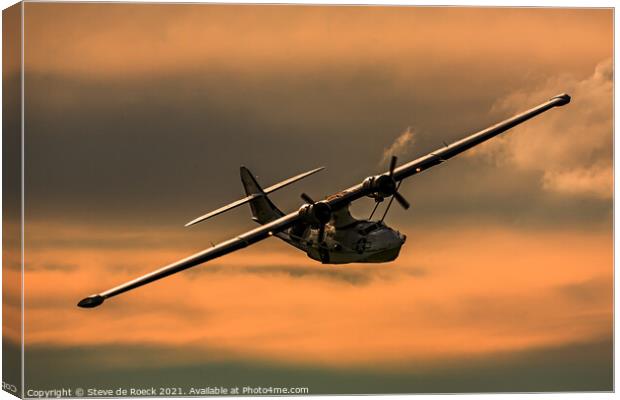 Catalina Flying Boat At Sunset Canvas Print by Steve de Roeck