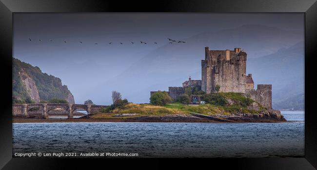 Eilean Donan Castle Framed Print by Len Pugh
