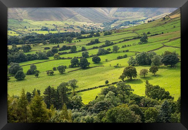 Green fields in the Vale of Edale, Derbyshire Framed Print by Andrew Kearton