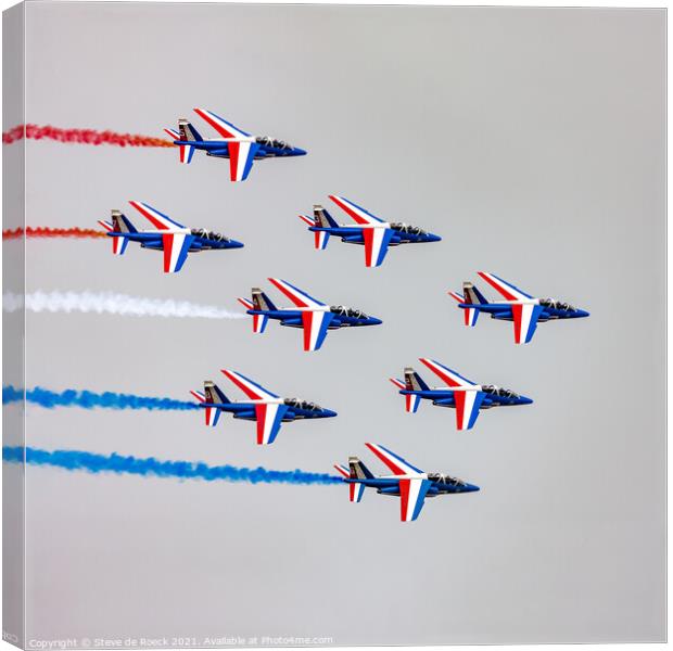 Patrouille de France, Close Formation Canvas Print by Steve de Roeck