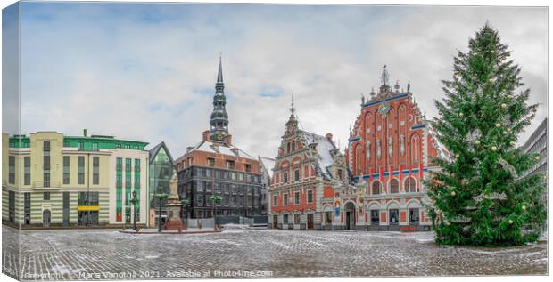 Town Hall square with House of the Blackheads and Christmas tree Canvas Print by Maria Vonotna