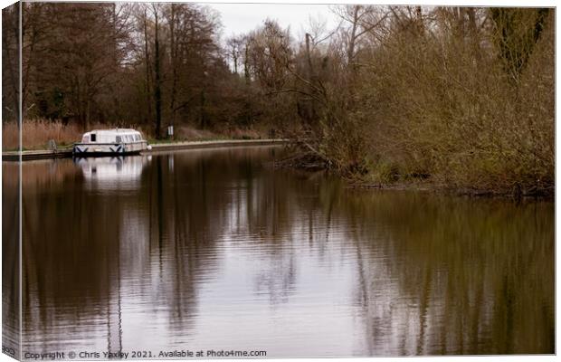 Autumnal day on the River Bure, Wroxham Canvas Print by Chris Yaxley