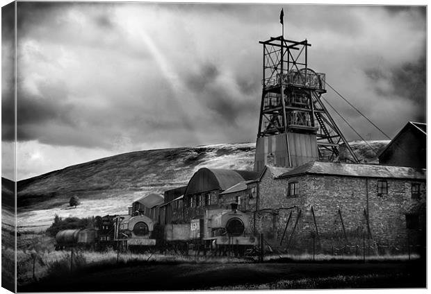 BIG PIT Canvas Print by Anthony R Dudley (LRPS)
