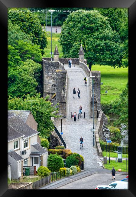 Pedestrians on Old Stirling Bridge Framed Print by Angus McComiskey