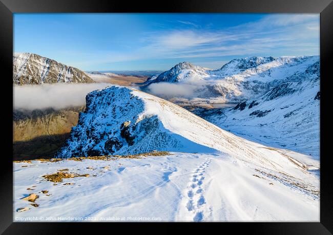 Snowdonia.Mountain foot steps. Framed Print by John Henderson