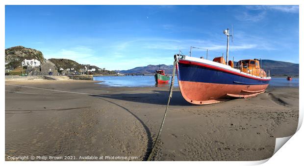 Boats on Beach and mountains, Barmouth, Wales Print by Philip Brown