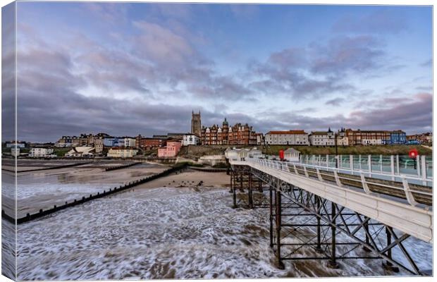 Early morning at Cromer pier Canvas Print by Gary Pearson