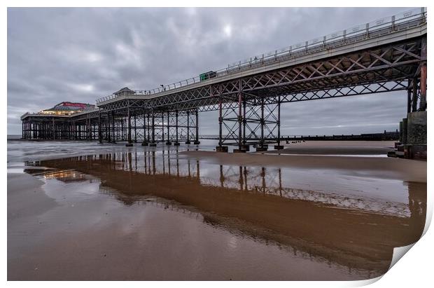 Cromer pier reflections Print by Gary Pearson