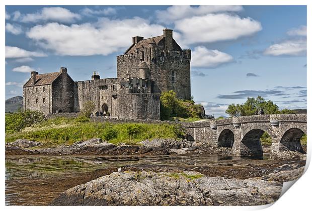 Eilean Donan Castle (1) Print by Sam Smith
