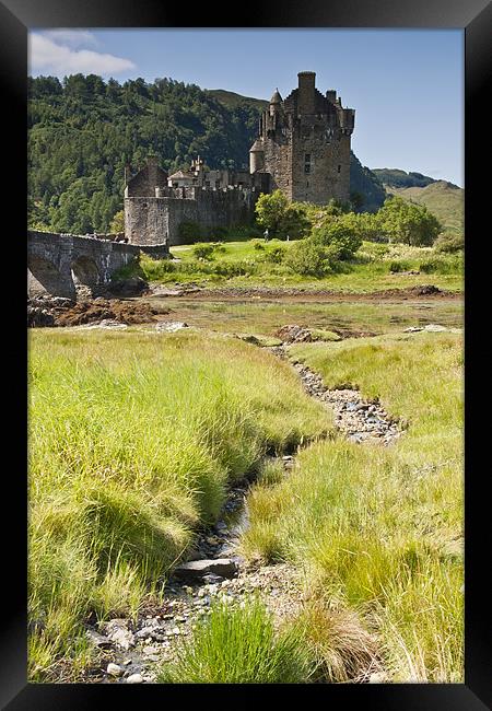 Eilean Donan Castle (3) Framed Print by Sam Smith