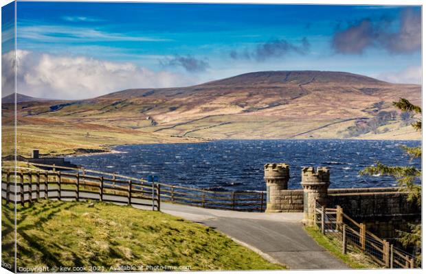 Scar-house reservoir Canvas Print by kevin cook