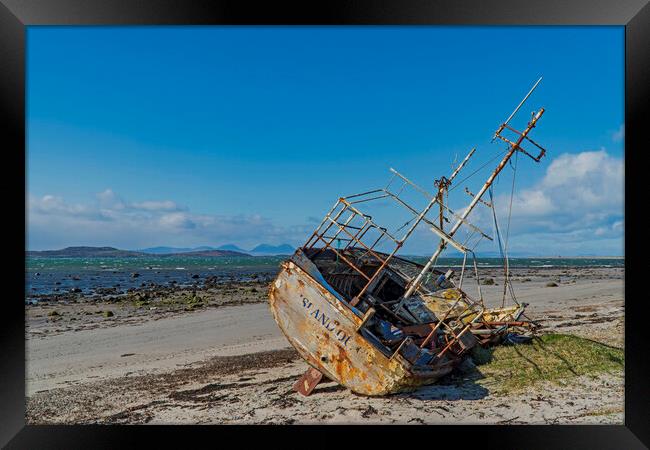 The Wreck of the Island Queen Framed Print by Rich Fotografi 