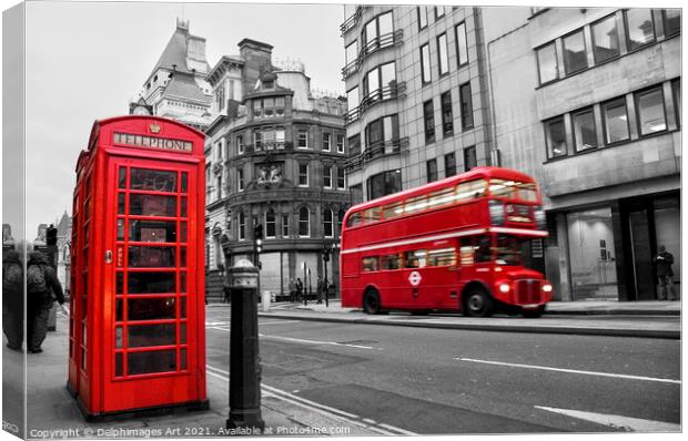 London. Red phone box and vintage bus Canvas Print by Delphimages Art