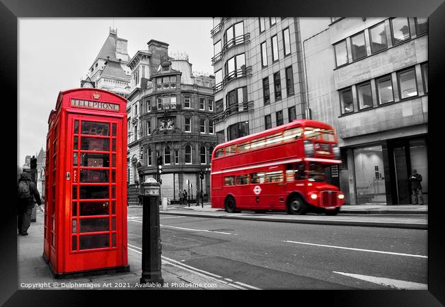 London. Red phone box and vintage bus Framed Print by Delphimages Art