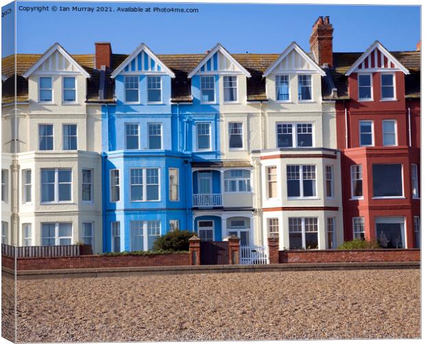 Seaside buildings along the front, Aldeburgh, Suffolk, England Canvas Print by Ian Murray
