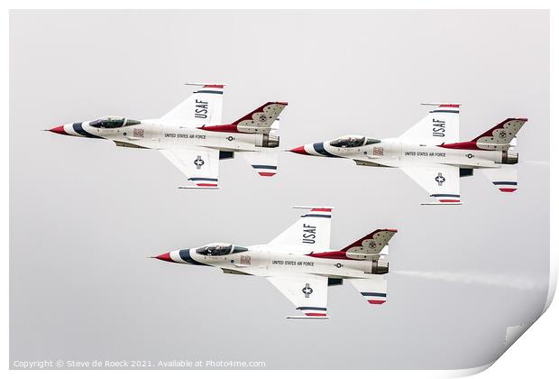 Thunderbirds Lockheed F16 Print by Steve de Roeck