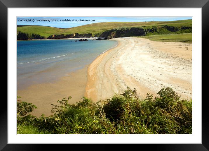 Sandy beach Burrafirth, Unst, Shetland Islands, Scotland Framed Mounted Print by Ian Murray
