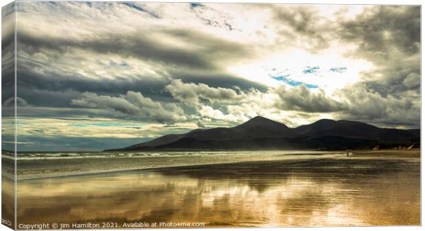 Mountains of Mourne Canvas Print by jim Hamilton