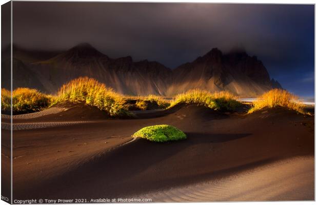Vestrahorn Sand Dunes Canvas Print by Tony Prower