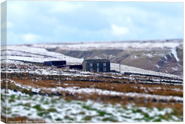 Farmhouse in the snow Canvas Print by craig hopkins