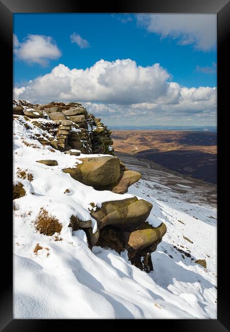Snow on the north edge of Kinder Scout, Derbyshire Framed Print by Andrew Kearton