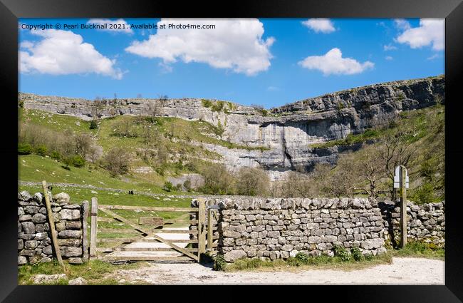 Pennine Way to Malham Cove in Yorkshire Dales Framed Print by Pearl Bucknall