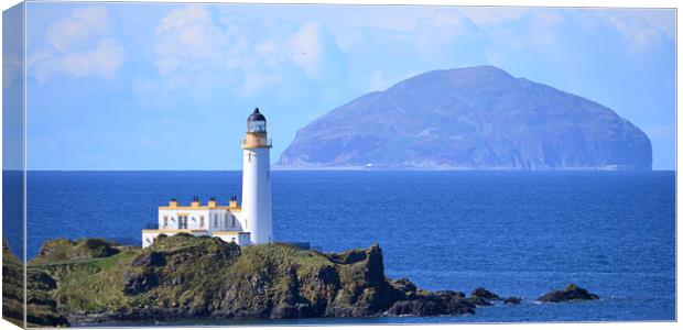 Beautiful  Scottish coastal Scene, Turnberry, Sout Canvas Print by Allan Durward Photography