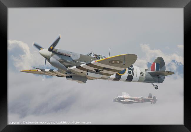 Spitfire Escort Framed Print by Steve de Roeck