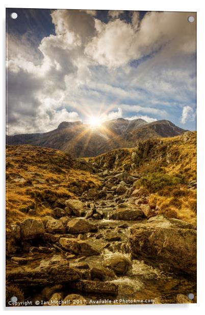 Glyder Fawr Acrylic by Ian Mitchell