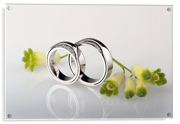 Wedding rings Acrylic by Augis Skackauskas