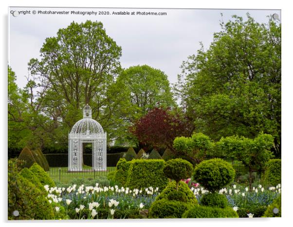 Victorian Gazebo at Chenies Manor Gardens. Acrylic by Elizabeth Debenham