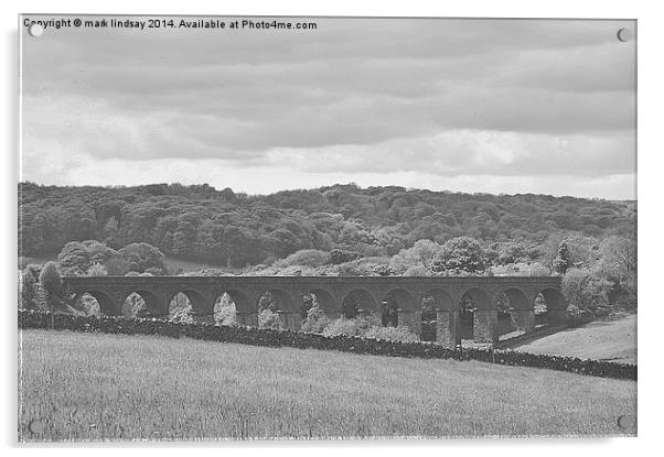 Buxton Viaduct Derbyshire Acrylic by mark lindsay