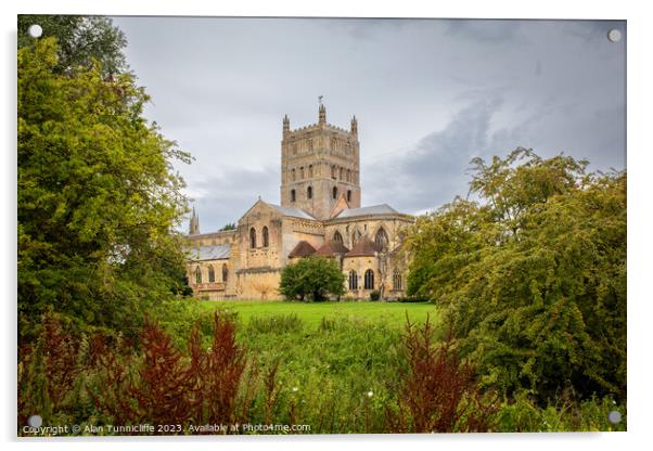 Tewkesbury abbey Acrylic by Alan Tunnicliffe