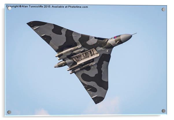  Avro Vulcan Bomber XH558 Acrylic by Alan Tunnicliffe