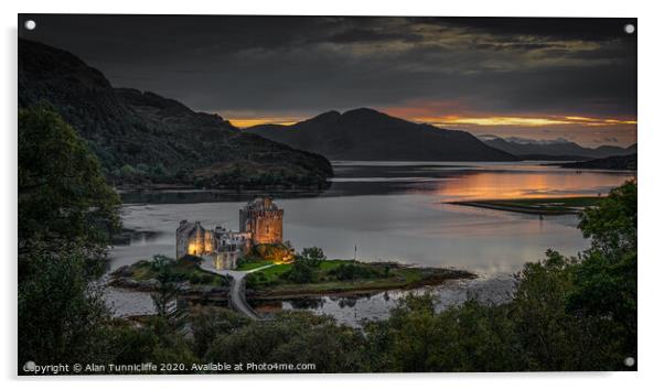 Eilean Donan Castle at dusk. Acrylic by Alan Tunnicliffe